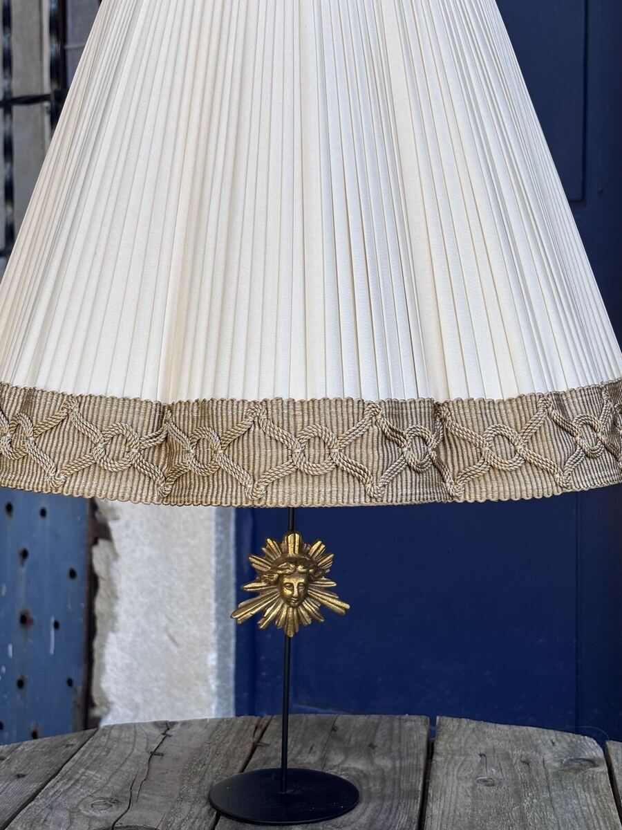 La porte bleue de l'atelier, 41 rue d'Anjou à Versailles