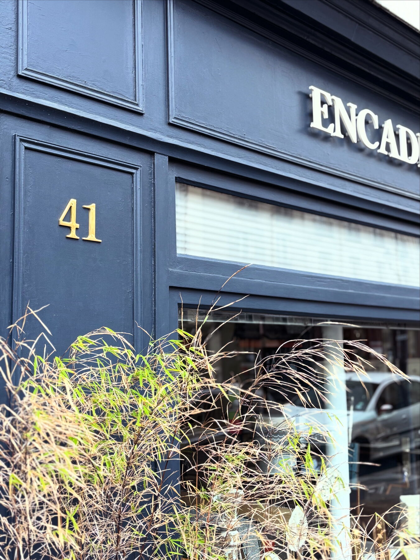 La devanture du 41 rue d'Anjou